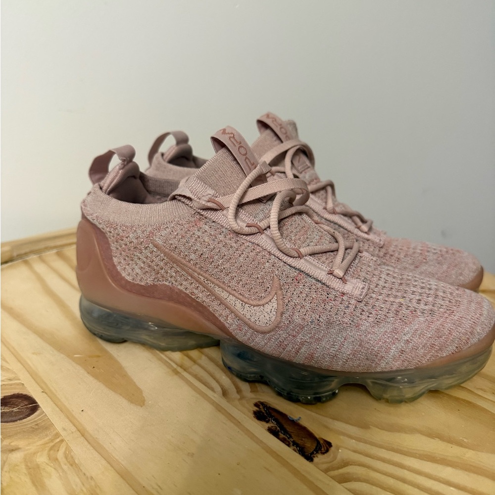 Nike Blush Pink VaporMax Shoes